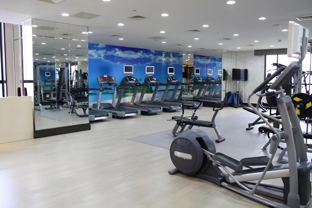 Grand Soluxe Zhongyou Hotel Шанхай Экстерьер фото