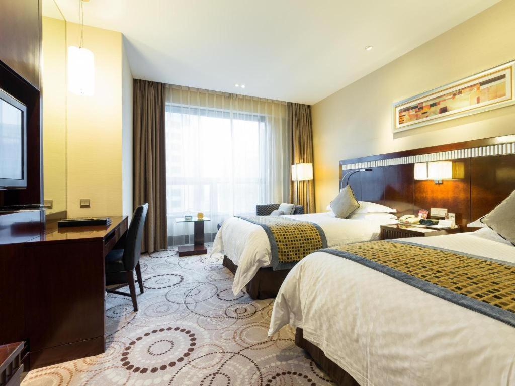 Grand Soluxe Zhongyou Hotel Шанхай Экстерьер фото
